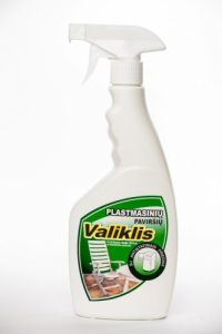 Plastic cover cleaner, with nozzle, 500ml