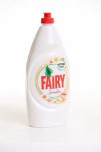 Dish soap Fairy Chamomile, švelnus, 900ml